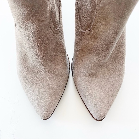 STEVE MADDEN Gray Ladd Western Suede Pointed Toe Ankle Booties - Picture 8 of 9